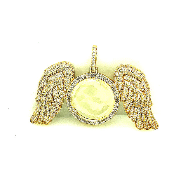Round Wing Picture Pendant