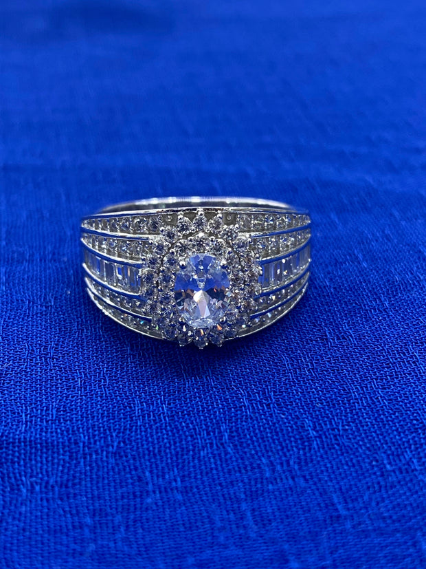 Womens Ring 15